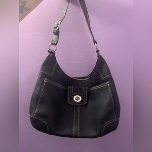 COACH PEBBLED LEATHER HAMPTON HOBO BAG